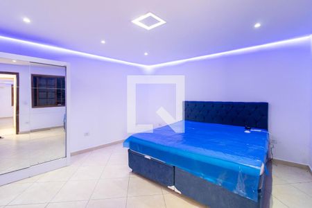 Suíte 1 de casa para alugar com 3 quartos, 250m² em Jardim Cristin Alice, Guarulhos