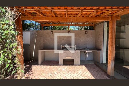 Casa à venda com 450m², 4 quartos e 4 vagas Casa à venda com 450m², 4 quartos e 4 vagasChurrasqueira
