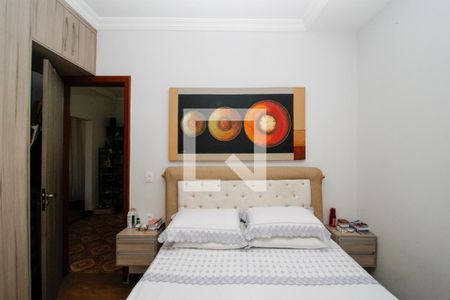 Casa à venda com 300m², 5 quartos e 2 vagas Casa à venda com 300m², 5 quartos e 2 vagasQuarto 2