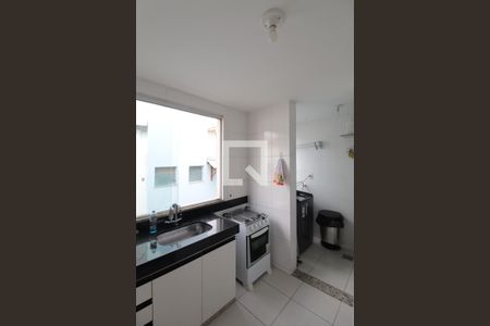 Apartamento à venda com 181m², 4 quartos e 2 vagasCozinha e Área de Serviço