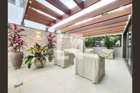 Apartamento à venda com 79m², 3 quartos e 2 vagas Apartamento à venda com 79m², 3 quartos e 2 vagasÁrea comum