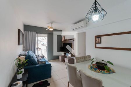 Apartamento à venda com 68m², 2 quartos e 1 vagaSala