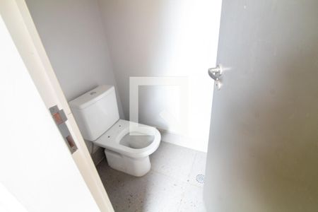 Casa à venda com 450m², 5 quartos e 3 vagasBanheiro da Piscina