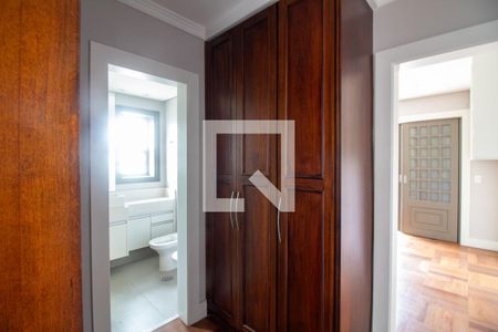 Casa à venda com 450m², 5 quartos e 3 vagasCloset da suíte 1