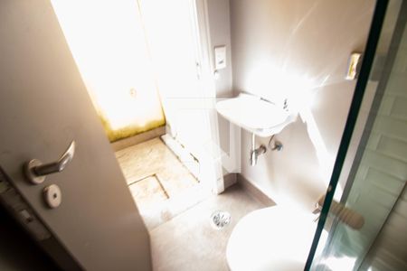 Casa à venda com 450m², 5 quartos e 3 vagasBanheiro de Serviço