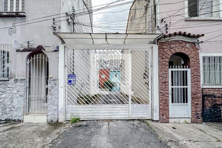 Casa à venda com 56m², 3 quartos e 1 vagaFachada