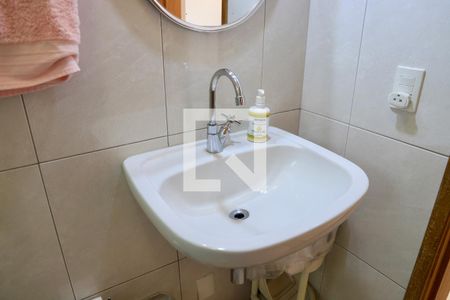 Casa à venda com 190m², 3 quartos e 2 vagas Casa à venda com 190m², 3 quartos e 2 vagasBanheiro da Suíte 1