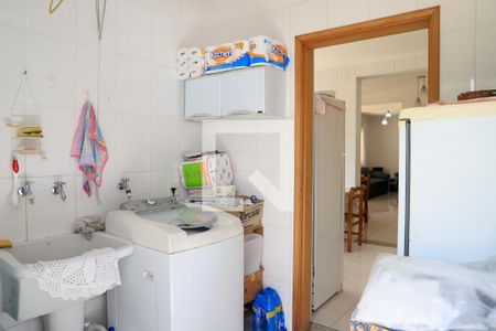 Casa à venda com 190m², 3 quartos e 2 vagas Casa à venda com 190m², 3 quartos e 2 vagasÁrea de Serviço