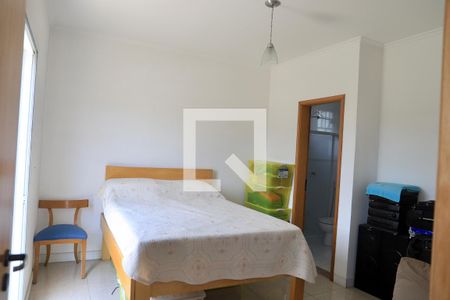 Casa à venda com 190m², 3 quartos e 2 vagas Casa à venda com 190m², 3 quartos e 2 vagasSuíte 2