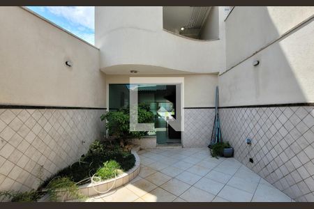 Casa à venda com 398m², 4 quartos e 7 vagasÁrea comum