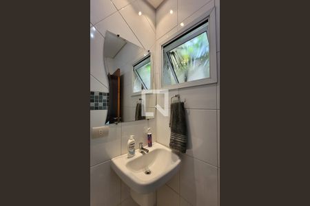 Casa à venda com 398m², 4 quartos e 7 vagasBanheiro