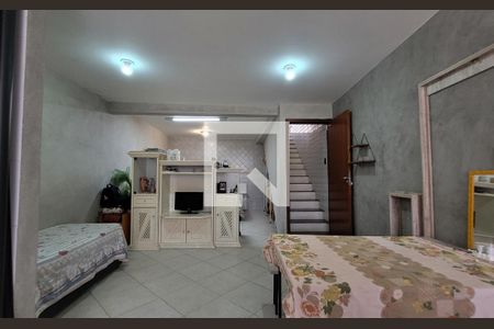 Casa à venda com 398m², 4 quartos e 7 vagasQuarto de serviço