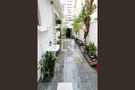 Casa à venda com 350m², 4 quartos e 4 vagasÁrea de Serviço