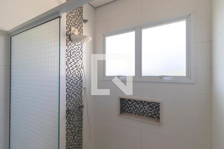 Casa de condomínio à venda com 1200m², 3 quartos e 10 vagasBanheiro da suíte 2