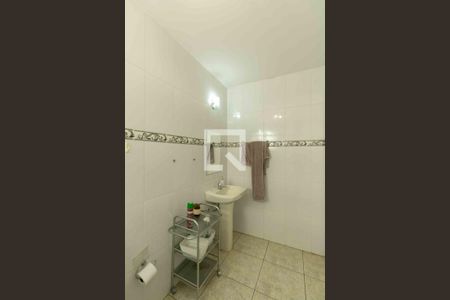 Apartamento à venda com 280m², 5 quartos e 3 vagasBanheiro Social 2