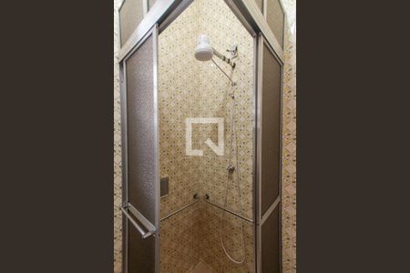 Casa à venda com 199m², 3 quartos e 4 vagas Casa à venda com 199m², 3 quartos e 4 vagasBanheiro