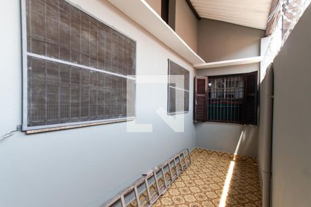 Casa à venda com 199m², 3 quartos e 4 vagas Casa à venda com 199m², 3 quartos e 4 vagasQuintal