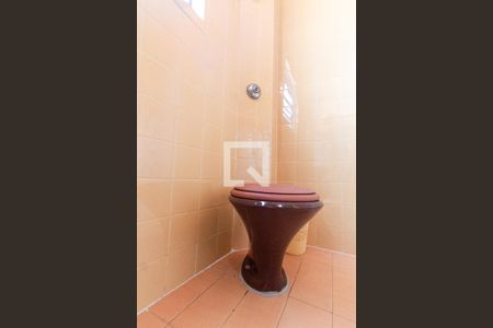 Casa à venda com 199m², 3 quartos e 4 vagas Casa à venda com 199m², 3 quartos e 4 vagasBanheiro de Serviço