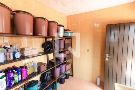 Casa à venda com 199m², 3 quartos e 4 vagas Casa à venda com 199m², 3 quartos e 4 vagasÁrea de Serviço