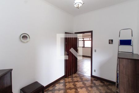 Casa à venda com 199m², 3 quartos e 4 vagas Casa à venda com 199m², 3 quartos e 4 vagasEscritório