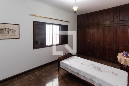 Casa à venda com 199m², 3 quartos e 4 vagas Casa à venda com 199m², 3 quartos e 4 vagasQuarto 1