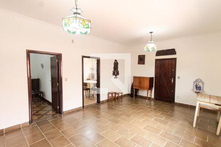 Casa à venda com 199m², 3 quartos e 4 vagas Casa à venda com 199m², 3 quartos e 4 vagasCopa