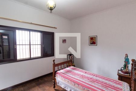 Casa à venda com 199m², 3 quartos e 4 vagas Casa à venda com 199m², 3 quartos e 4 vagasQuarto 2