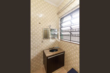 Casa à venda com 199m², 3 quartos e 4 vagas Casa à venda com 199m², 3 quartos e 4 vagasBanheiro