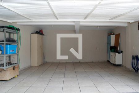 Casa à venda com 90m², 2 quartos e 2 vagas Casa à venda com 90m², 2 quartos e 2 vagasGaragem