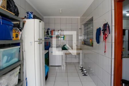 Casa à venda com 90m², 2 quartos e 2 vagas Casa à venda com 90m², 2 quartos e 2 vagasLavanderia