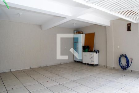 Casa à venda com 90m², 2 quartos e 2 vagas Casa à venda com 90m², 2 quartos e 2 vagasGaragem