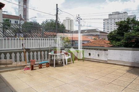 Casa à venda com 90m², 2 quartos e 2 vagas Casa à venda com 90m², 2 quartos e 2 vagasQuintal
