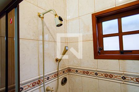 Casa à venda com 180m², 2 quartos e 2 vagas Casa à venda com 180m², 2 quartos e 2 vagasbanheiro