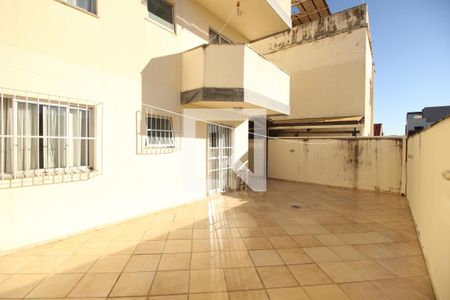 Apartamento à venda com 95m², 2 quartos e 2 vagasÁrea privativa 