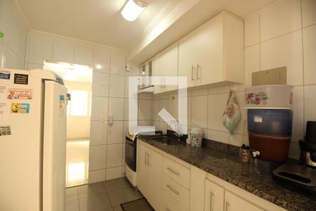 Apartamento à venda com 95m², 2 quartos e 2 vagasCozinha 