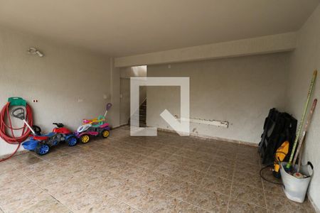 Casa à venda com 157m², 3 quartos e 2 vagasGaragem