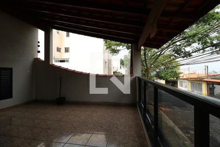 Casa à venda com 157m², 3 quartos e 2 vagasVaranda