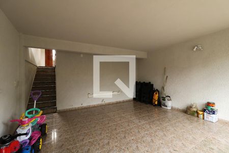 Casa à venda com 157m², 3 quartos e 2 vagasGaragem