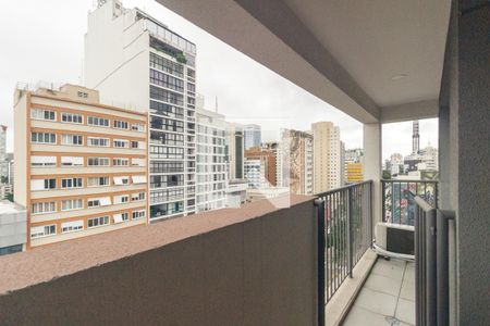 Apartamento à venda com 35m², 1 quarto e sem vaga Apartamento à venda com 35m², 1 quarto e sem vagaVaranda