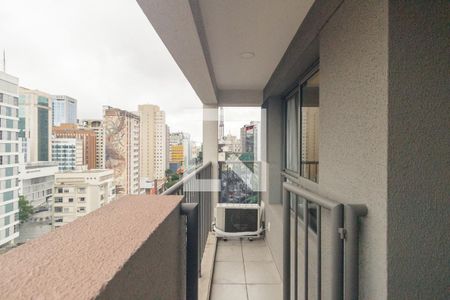 Apartamento à venda com 35m², 1 quarto e sem vaga Apartamento à venda com 35m², 1 quarto e sem vagaVaranda
