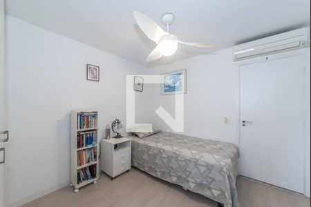 Apartamento à venda com 136m², 2 quartos e 2 vagas Apartamento à venda com 136m², 2 quartos e 2 vagasSuíte 1