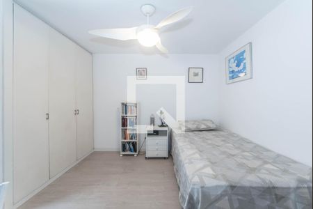 Apartamento à venda com 136m², 2 quartos e 2 vagas Apartamento à venda com 136m², 2 quartos e 2 vagasSuíte 1