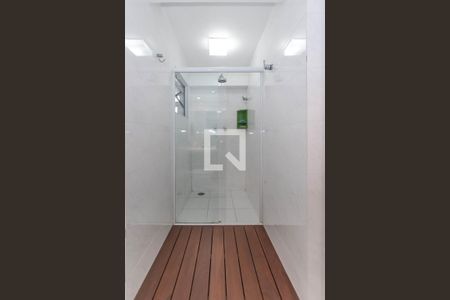 Apartamento à venda com 136m², 2 quartos e 2 vagas Apartamento à venda com 136m², 2 quartos e 2 vagasBanheiro da Suíte 1