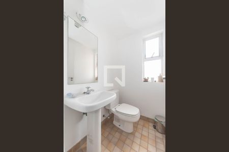 Apartamento à venda com 136m², 2 quartos e 2 vagas Apartamento à venda com 136m², 2 quartos e 2 vagasLavabo 2