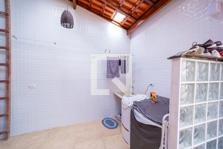 Casa à venda com 152m², 3 quartos e 2 vagas Casa à venda com 152m², 3 quartos e 2 vagasÁrea de Serviço