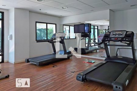 Apartamento à venda com 32m², 1 quarto e 1 vaga Apartamento à venda com 32m², 1 quarto e 1 vagaÁrea comum