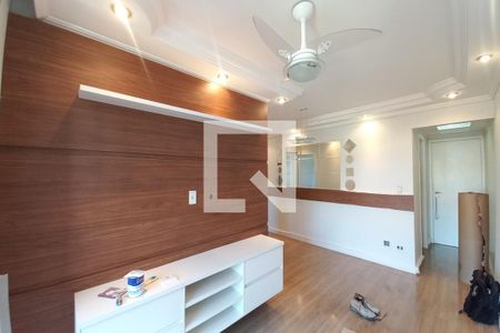 Sala de apartamento para alugar com 3 quartos, 98m² em Jardim Anton Von Zuben, Campinas