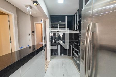 Apartamento à venda com 105m², 2 quartos e 2 vagas Apartamento à venda com 105m², 2 quartos e 2 vagasCozinha