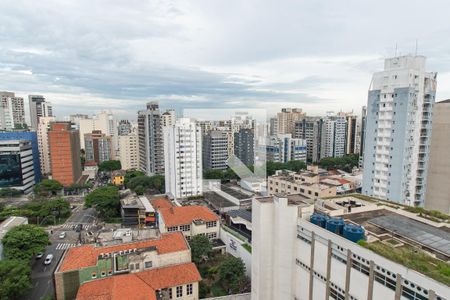 Apartamento à venda com 105m², 2 quartos e 2 vagas Apartamento à venda com 105m², 2 quartos e 2 vagasVista da suíte 1