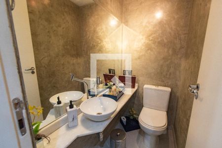 Apartamento à venda com 105m², 2 quartos e 2 vagas Apartamento à venda com 105m², 2 quartos e 2 vagasLavabo